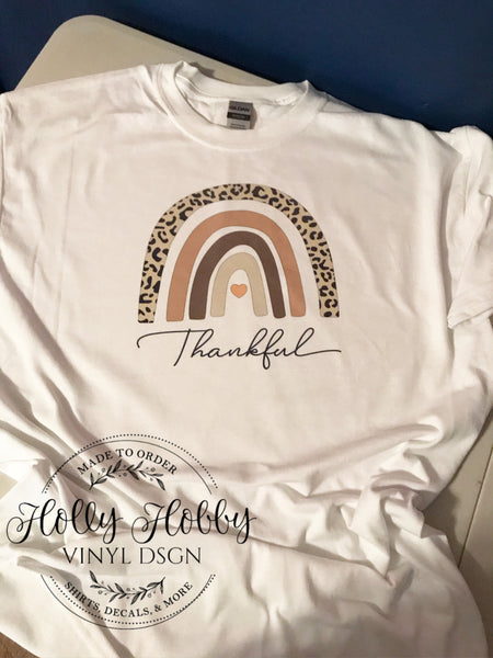Thankful rainbow tee