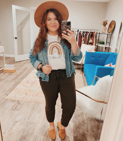 Thankful rainbow tee