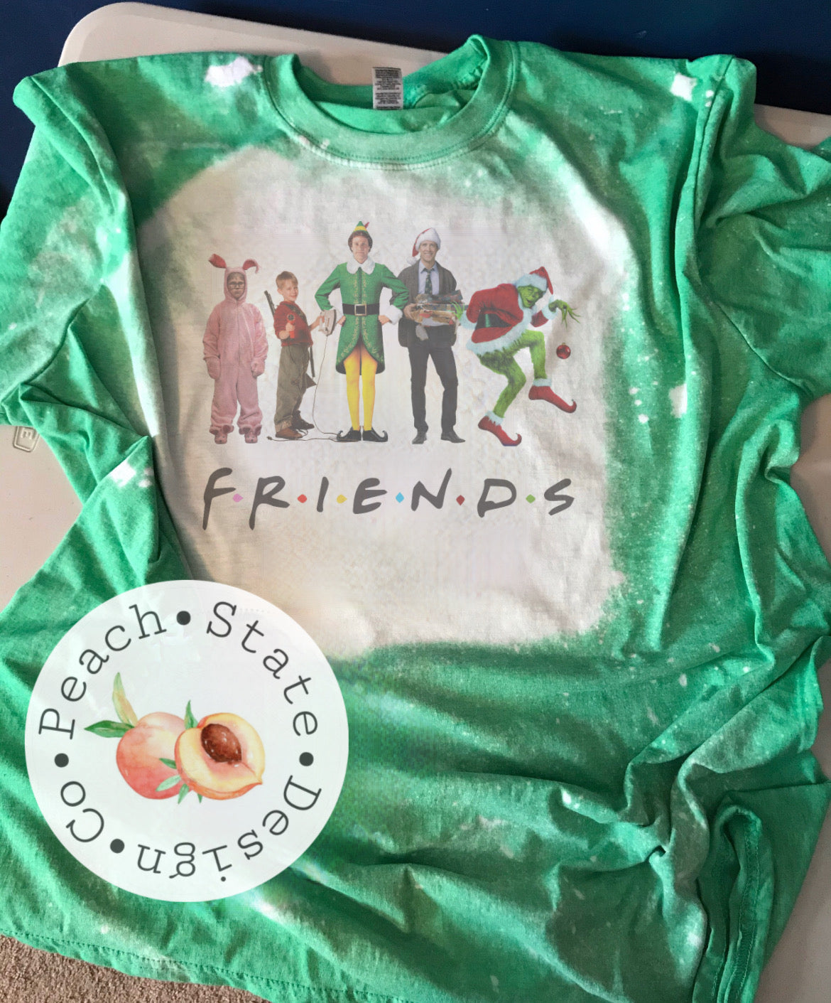 FRIENDS Christmas tee